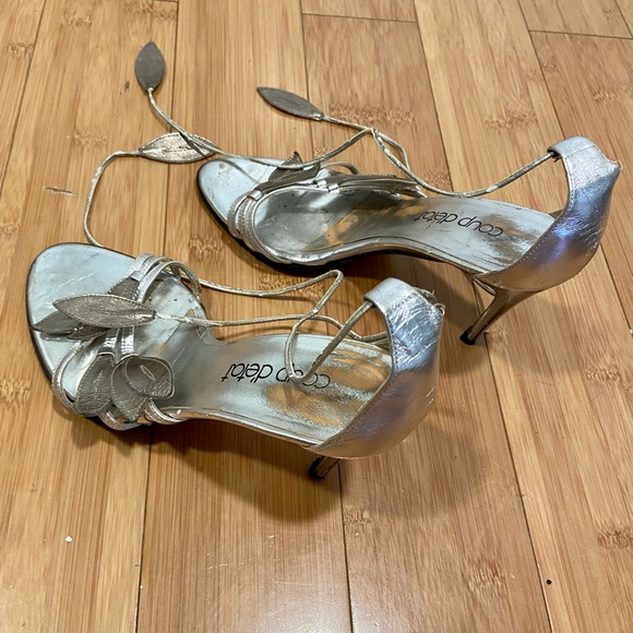 COUP D’ÉTAT Heels with wrap around ankle straps.  Bronze and Silver Leafs - Picture 6 of 7